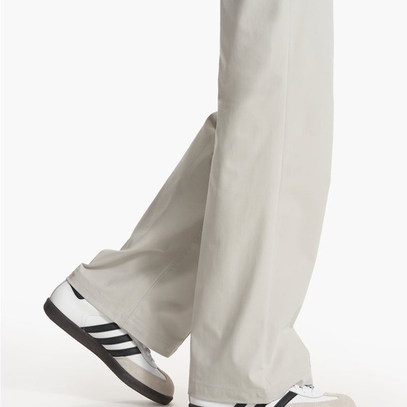 NWT Vuori Meta Wideleg Vapor - Picture 5 of 5